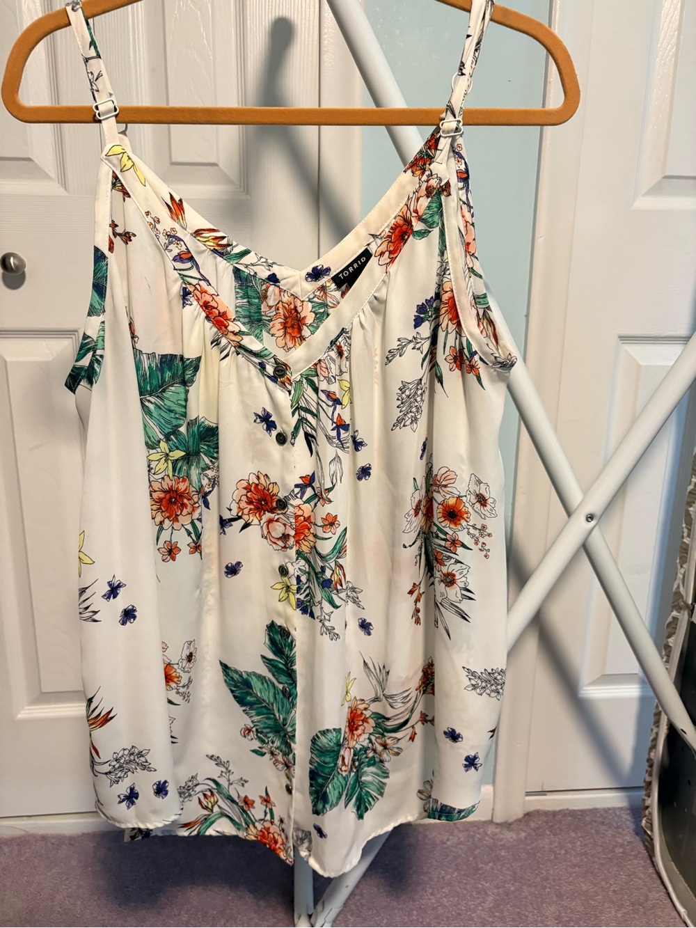 Torrid White Floral V-Neck Spaghetti Strap Camisole Size 3x